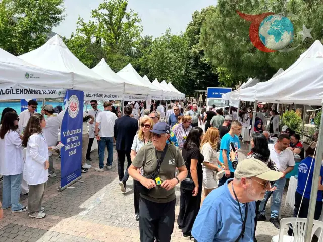 Sağlık Sokağı Etkinliği Bursa'da Yoğun İlgi Gördü
