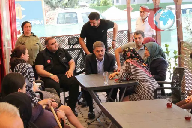 AK Parti Adıyaman Milletvekili Doç. Dr. İshak Şan, K-7 Konteyner Kenti Ziyaret Ederek Depremzedelerle Bir Araya Geldi