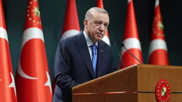 Ünlü Sanatçı İlhan Şeşen'in Vefatı Üzüntü Yarattı
