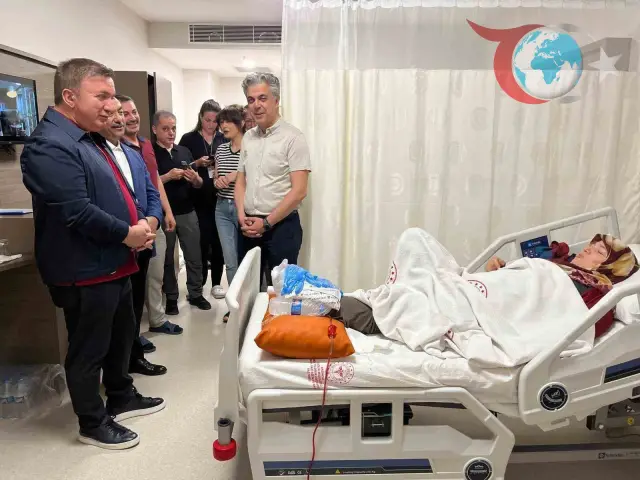 Erzincan Valisi Hastaneyi Ziyaret Etti