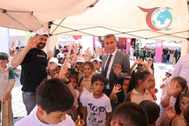 Geleneksel Oyunlar Tırı Adıyaman'da Çocuklarla Buluştu