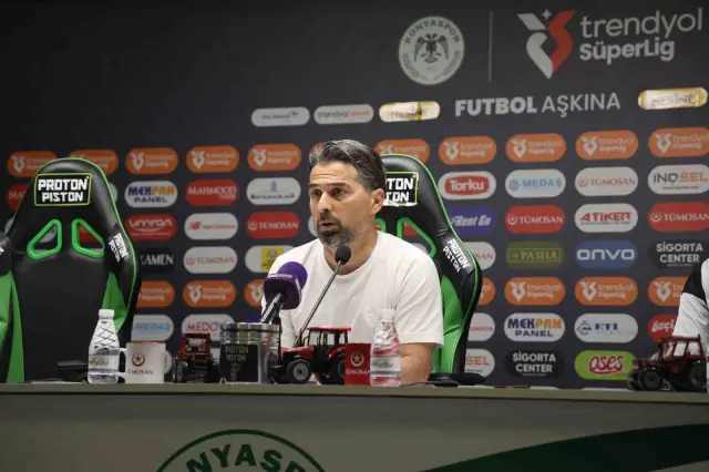 Çaykur Rizespor Teknik Direktörü İlhan Palut: "Büyük bir final maçına hazırlanacağız"