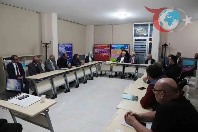Bayburt’ta Sivil Toplum Kuruluşları Eko-Köy ve Doğal Taş Fabrikasını Masaya Yatırdı