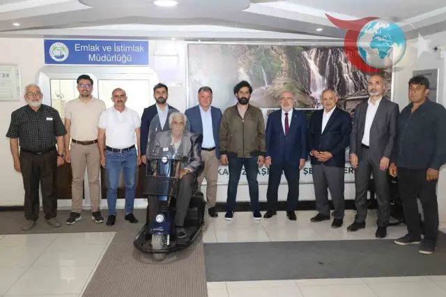 Yahyalı Belediyesi'nden Engelli Bireylere Destek: Akülü Araç Teslimatı
