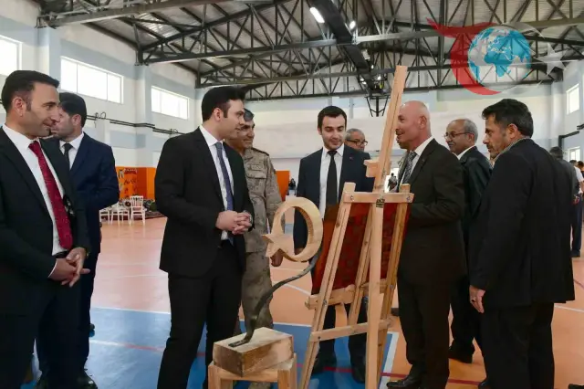 Çatak'ta Hayat Boyu Öğrenme Haftası: El Emeği Ürünler Sergisi