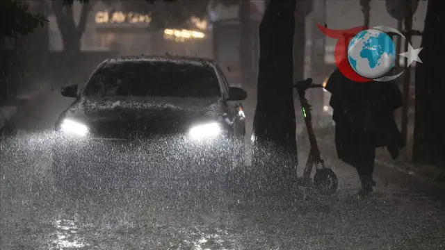 Türkiye'de Kuvvetli Sağanak ve Fırtına Uyarısı!