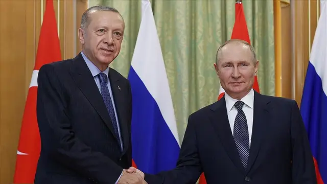 Erdoğan Putin ile Telefon Görüşmesi Gerçekleştirdi