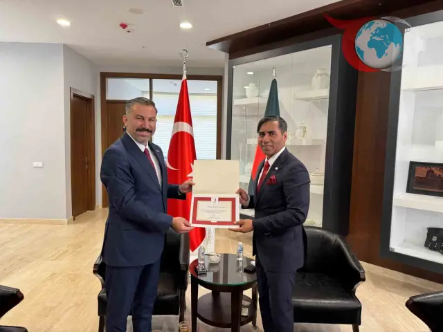 Kırgızistan, Pakistan ve Bangladeş Büyükelçilerinden Türk Kızılay'a Destek