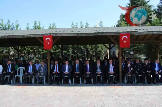 Uşak’ta Kurban Bayramı Öncesi Anlamlı Şehitlik Ziyareti