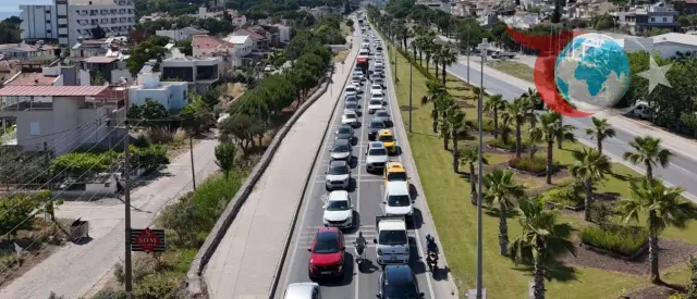 Kuşadası'na Tatilci Akını: Ziyaretçi Sayısında Rekor Artış
