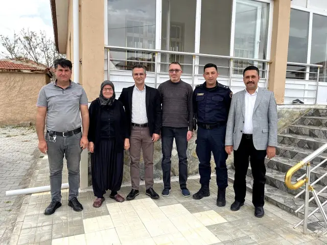 Kulu Kaymakamı Şehit Annesini Ziyaret Etti