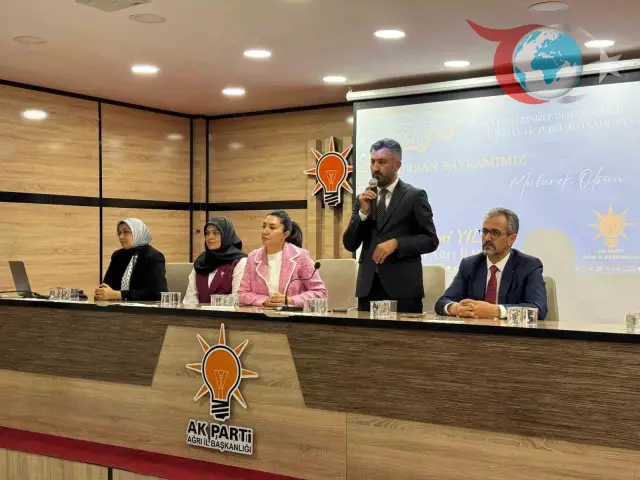 AK Parti Ağrı'da Coşkulu Bayramlaşma: Cumhurbaşkanı Erdoğan Teşkilatla Buluştu