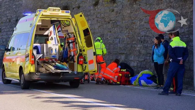 Almanya'da Şok Edici Trafik Kazası: Passau'da 5 Kişi Yaralandı