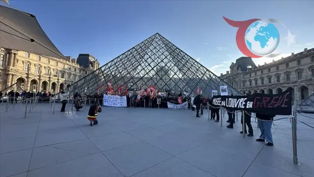 Louvre Müzesi'nde Grev ve Soygun: Tarihi Mirasa Çifte Tehdit