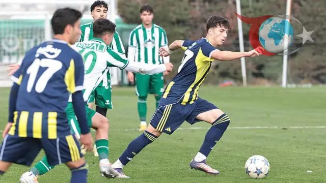 Hakem Kararları Tepki Çekti: Fenerbahçe U19 Konyaspor U19'u 3-0 Yendi