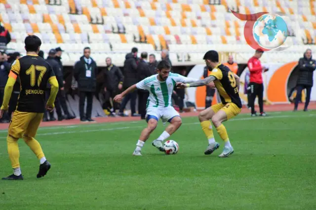 Malatya Yeşilyurtspor ve Ağrı 1970 SK Karşılaşmasında Gol Sesi Duyulmadı