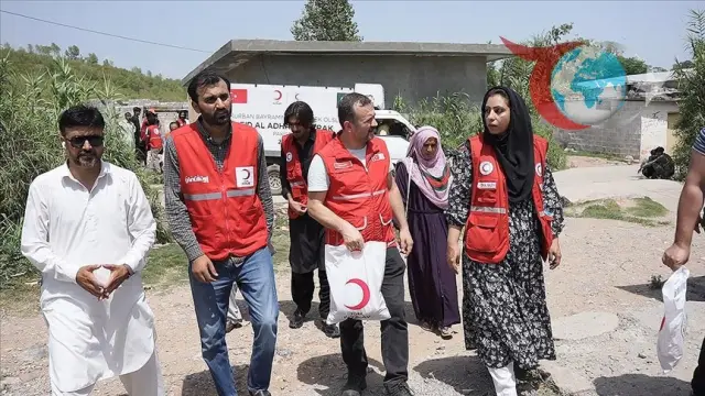 Türk Kızılay'dan Pakistan ve Kırgızistan'da Anlamlı Kurban Yardımı