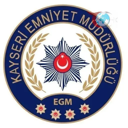 Hacılar’da Kar Yağışı Nedeniyle Yolda Mahsur Kalan Aile Kurtarıldı