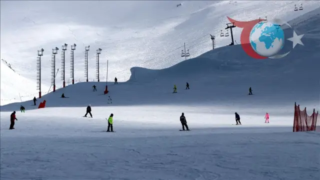 Kış Sporları Tutkunları İçin Türkiye'nin Kayak Merkezlerindeki Kar Kalınlıkları Açıklandı!