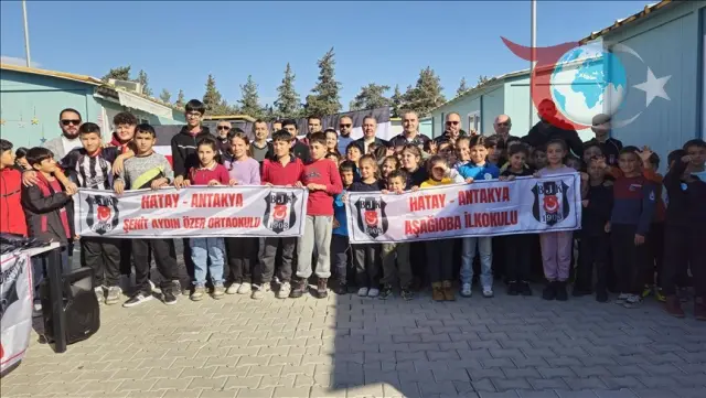 Beşiktaş'tan Depremzede Çocuklara Destek: 1903 Forma Projesiyle Sevindiren Etkinlik