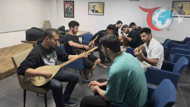 Eskişehir Gündüzalp Yurdu'nda Satranç Heyecanı Dorukta