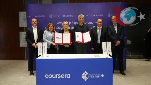 HKÜ ve Coursera Ortaklığı: Öğrencilere Küresel Düzeyde Eğitim Fırsatları