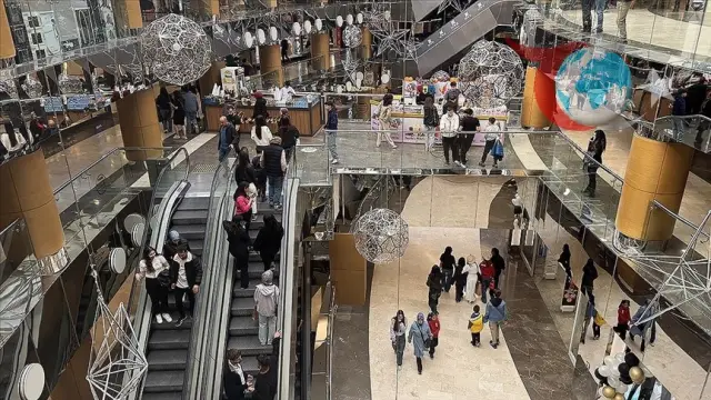 AVM Sektöründe Değişen Dinamikler: 2025 ve Ötesinde Beklentiler