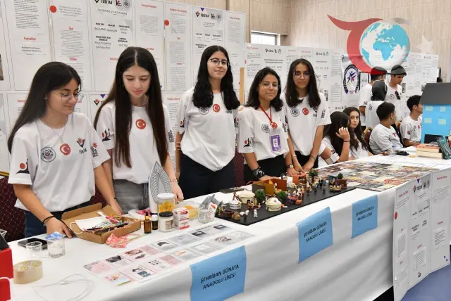 Yeşilyurt'ta Bilimden İlham Alan Gençler Buluştu