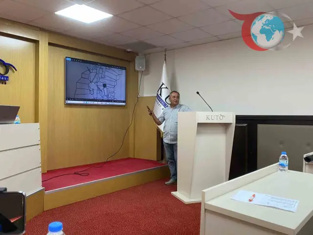 Kuşadası İlim Meclisi'nde "Serbest Kürsü" Buluşması: Geleceğe Yön Veren Projeler