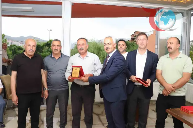 Oltu Belediyesi'nden Emektarlara Anlamlı Jest