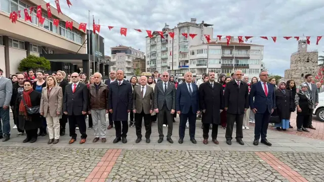 Sinop’ta Engelliler Haftası Çelenk Töreni