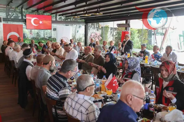 Bursa Valisi Erol Ayyıldız'dan Babalar Günü'nde Anlamlı Buluşma