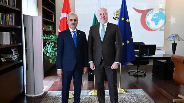 Ulaştırma Bakanı Uraloğlu'nun Bulgaristan Ziyareti: İlişkiler Güçleniyor