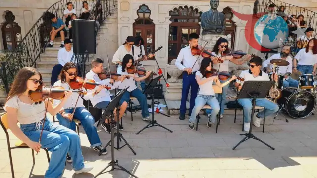 Genç Müzisyenler Sinop'ta Yıl Sonu Konserinde Büyüledi