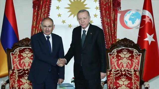Erdoğan ve Paşinyan Tarihi Buluşmada Bir Araya Geldi