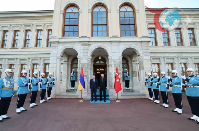 Erdoğan ve Paşinyan'dan Diplomatik Buluşma