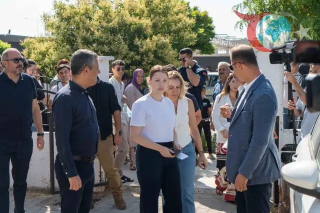 Özgür Özel'den Nehir Zeyrek'e Büyük Destek