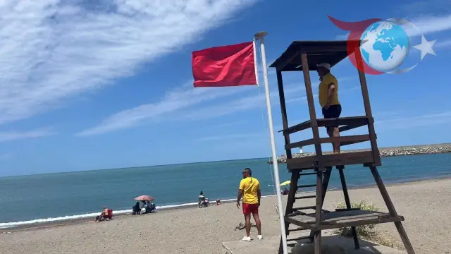Çaycuma'da Kırmızı Bayrak Alarmı: Deniz Güvenliğinizi Tehlikeye Atmayın!