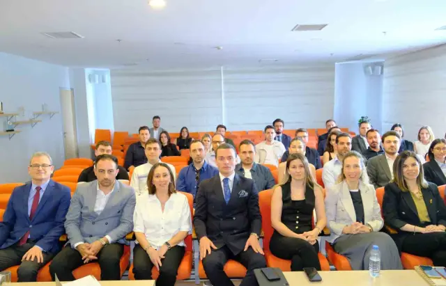 EGİAD'dan Birleşik Krallık İş ve Yatırım Fırsatları Semineri