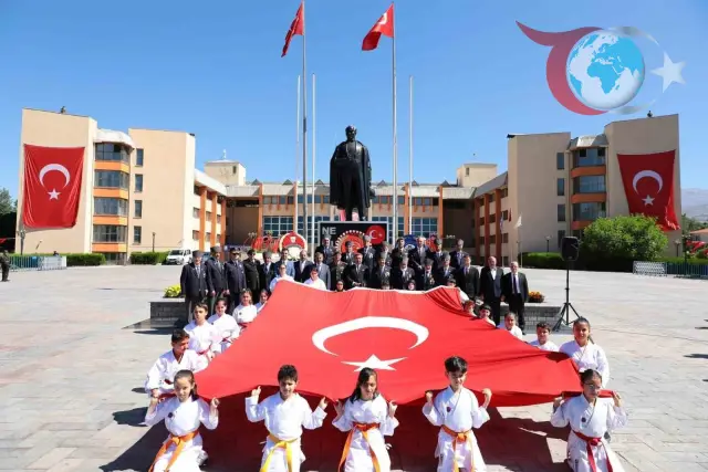 Erzincan’da Mustafa Kemal Atatürk'ün Ziyareti Coşkuyla Anıldı