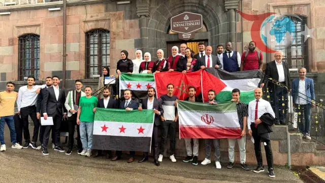 Erzurum'da Uluslararası Mezuniyet Coşkusu: "Kuşlar Yuvaya Dönüyor" Teması