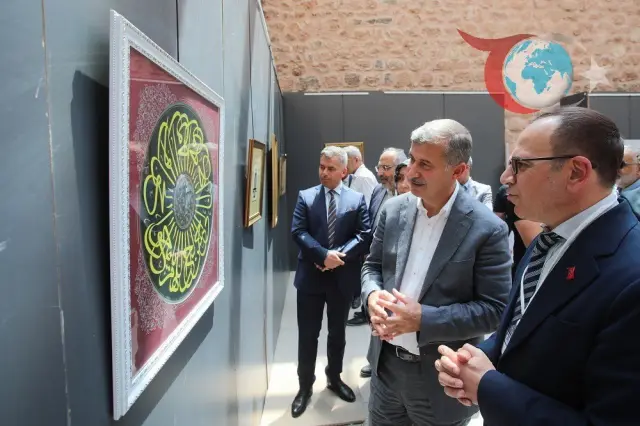 İshak Paşa Sarayı'nda Sanat ve Kültür Buluşması: Fihi Ma Fih Ulusal Sergisi Başladı