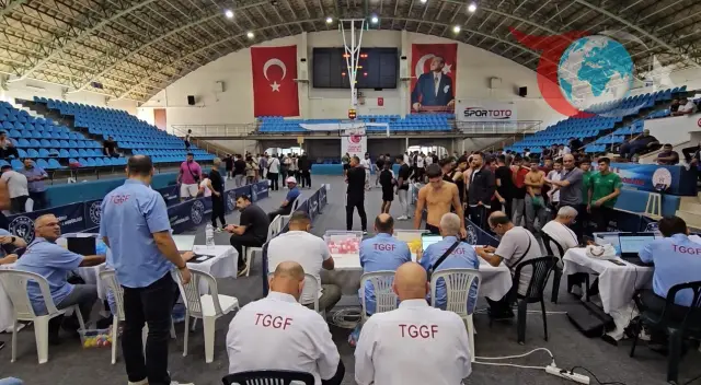 Efsanevi Kırkpınar Yağlı Güreşleri Coşkuyla Başlıyor