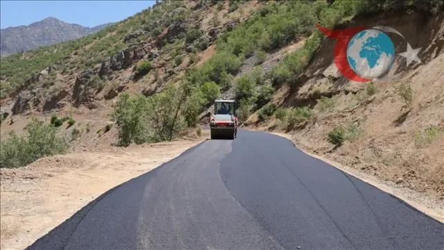 Hakkari'de Ulaşım İçin Büyük Adım: 100 Kilometrelik Asfalt Hedefi