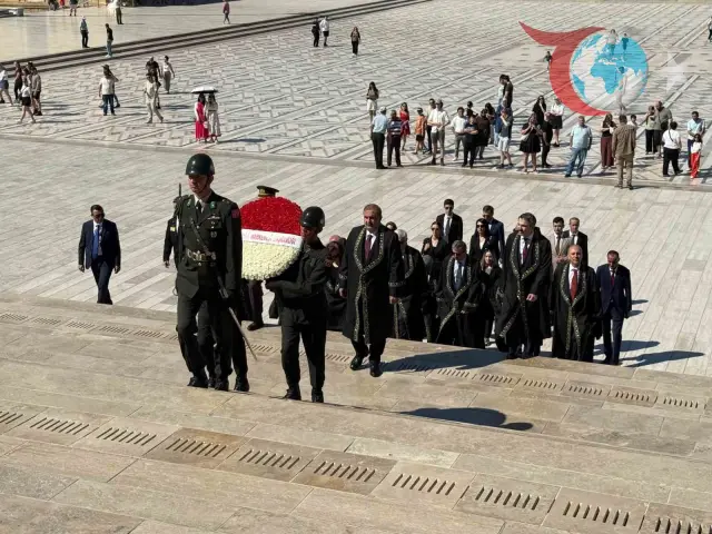 Uyuşmazlık Mahkemesi 80. Yılında Anıtkabir’de Gazi Mustafa Kemal Atatürk'ü Andı