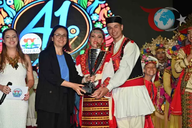 38. Uluslararası Halk Dansları Festivali: Renkli Görüntüler ve Ödüllerle Dolu Bir Gece