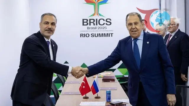 Rio de Janeiro'da Kritik Diplomasi: Bakan Fidan ve Lavrov'dan Önemli Görüşme