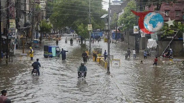 Lahor ve Belucistan’ı Vuran Şiddetli Yağışlar: Sel Felaketi ve Elektrik Kesintileri
