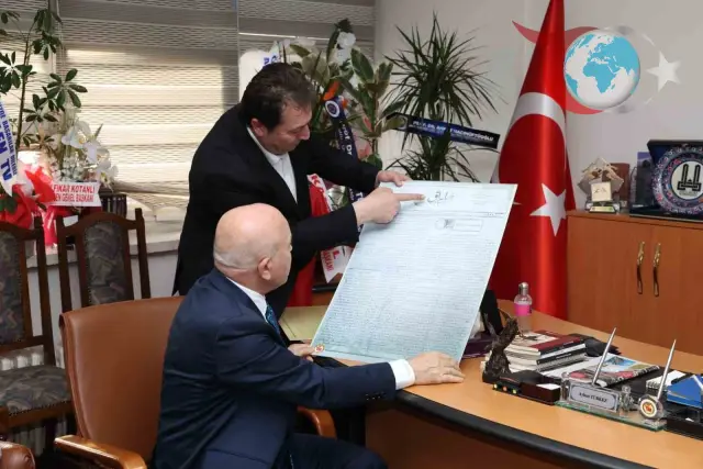 Erzurum Belediye Başkanı Sekmen'den Gazetecilere Anlamlı Ziyaret