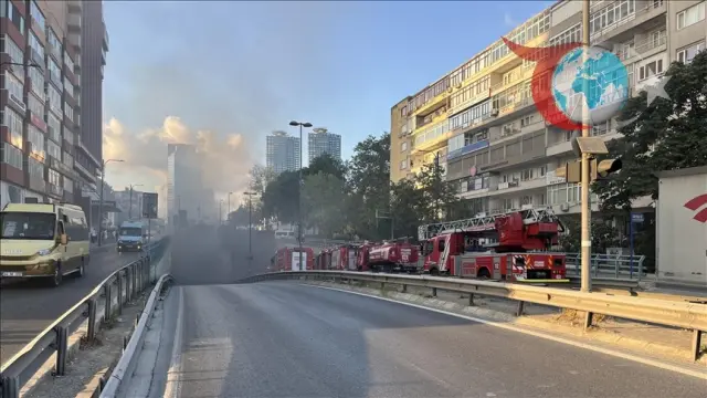 İstanbul'un Kalbinde Halk Otobüsü Yangını: Panik Anları ve Müdahale Süreci